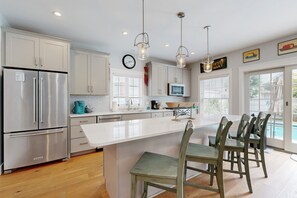 Fridge, microwave, oven, stovetop - Dog-friendly, 2-story home near beach with private outdoor pool, W/D & AC (Rehoboth Beach)