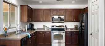 Phoenix Family Escape CENTRAL 4 bedroom sleeps 8