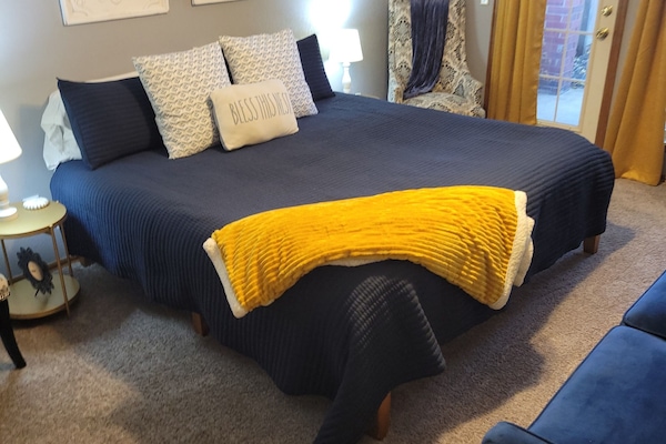 4 bedrooms, iron/ironing board, travel cot, free WiFi