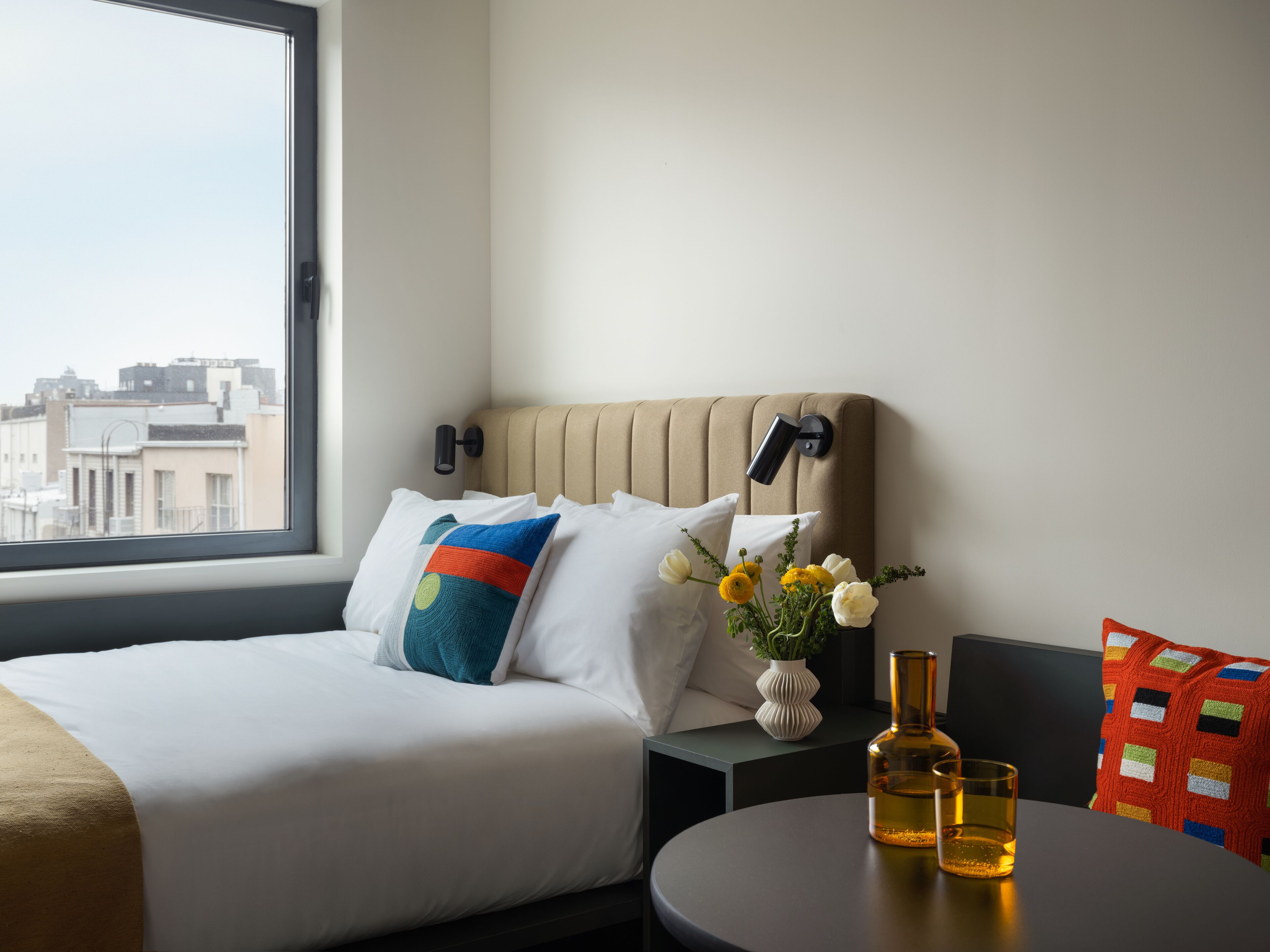 room, 1 queen bed | egyptian cotton sheets, premium bedding, minibar, in-room safe
