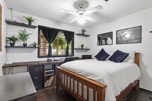 4 slaapkamers, reisbedje, wifi