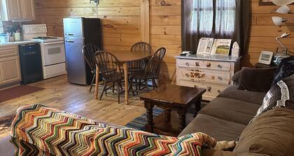 Lyman Run Cabin - 2 miles from Lyman Run State Park - on ATV trails