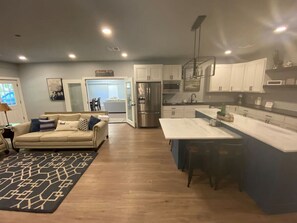 Smart TV, tenis de mesa y estéreo 
