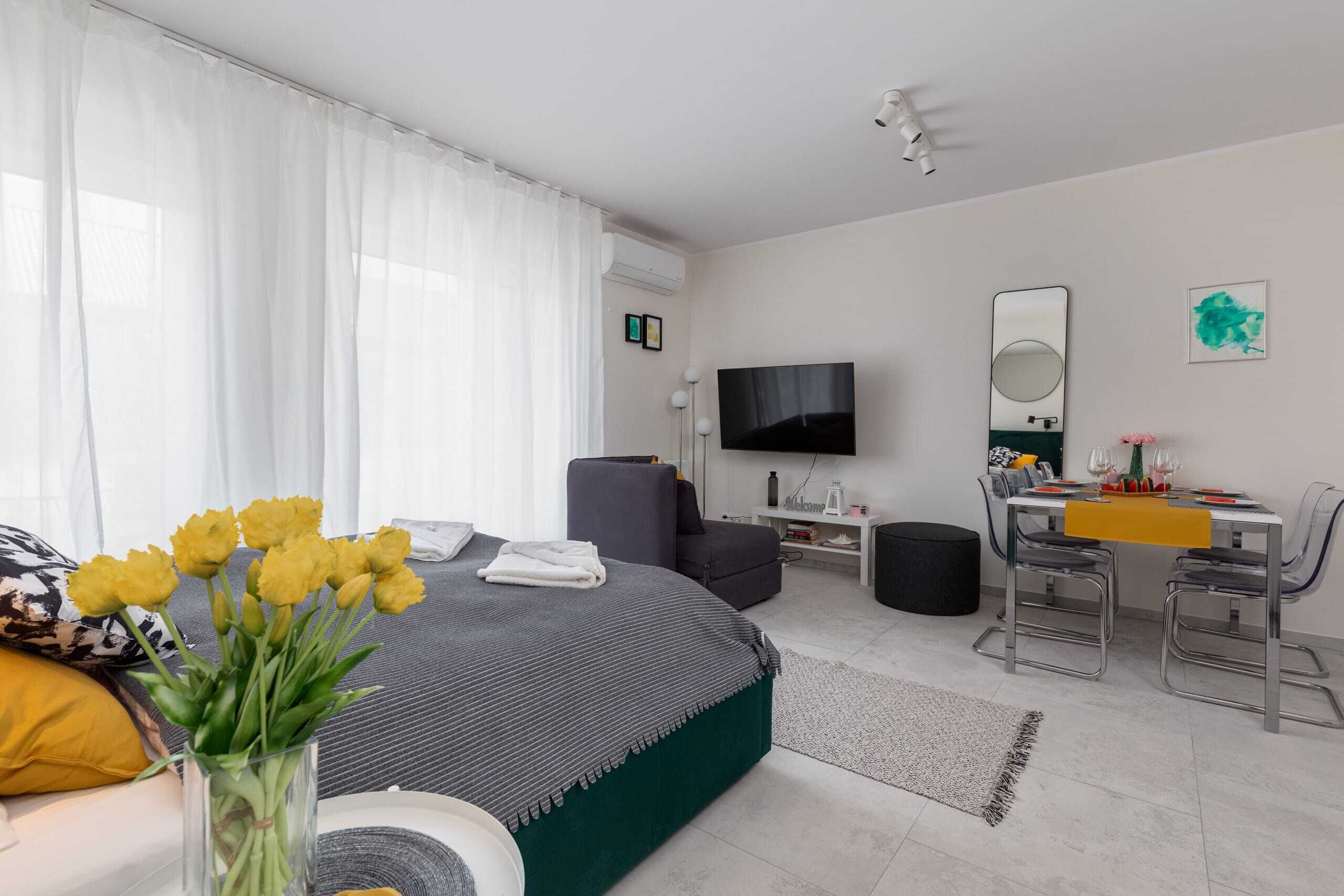 Bügeleisen/Bügelbrett, WLAN, Bettwäsche