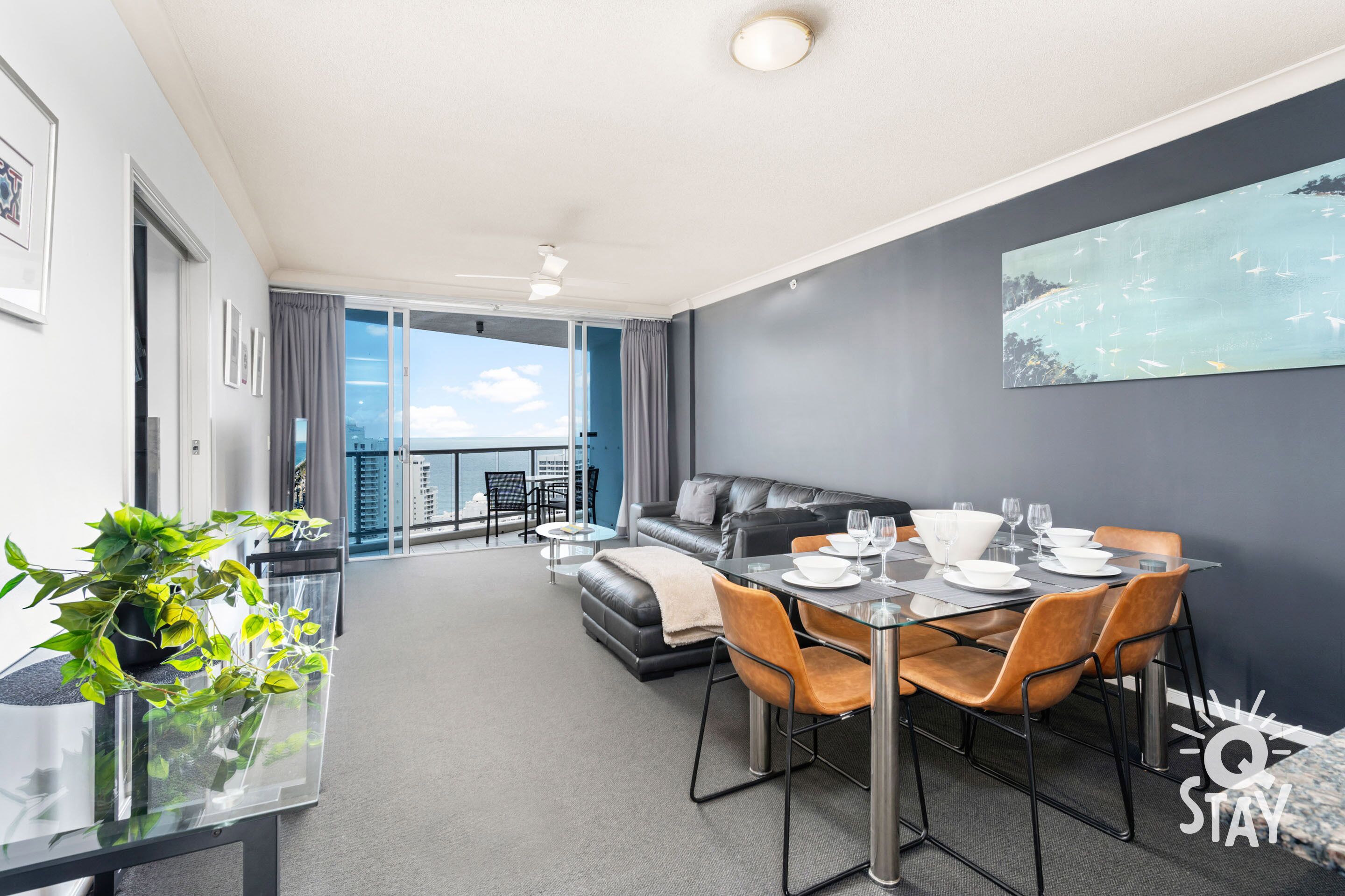 ♦️ Chevron Renaissance – 2 Bed 2 Bath Ocean view apartment — Q Stay