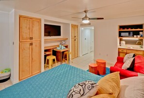 1 bedroom, iron/ironing board, travel cot, free WiFi