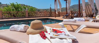 Villa Fuente Pinta Arenas by Ruralidays