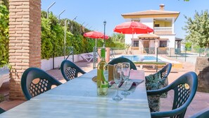 Outdoor dining - Casana Almáchar by Ruralidays (Málaga)