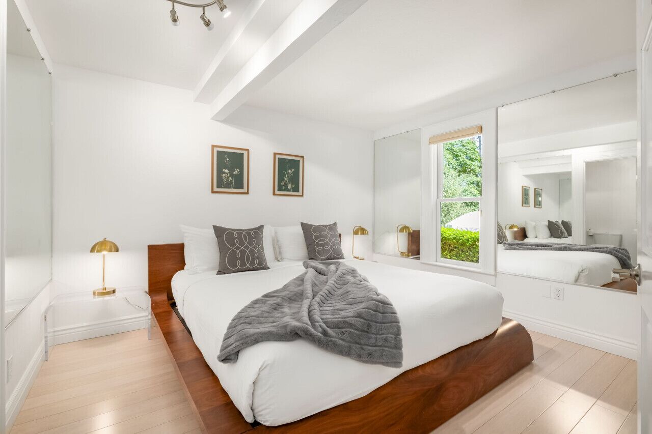 7 室のベッドルーム、デスク、アイロン / アイロン台、WiFi (無料)