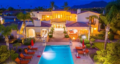 Paradise Castle in AZ+PickleballCourt+Putting Green+Heated Pool & Spa+Has It All