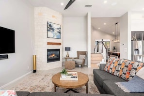 TV, fireplace, offices