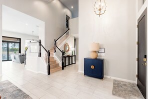 Interior - Golf Course+Heated Pool+Spa+Pool Table (Phoenix)