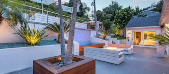 Sunset Strip/ West Hollywood Resort Dream Home w/ Pool, Hot Tub, Cabana,+ More!