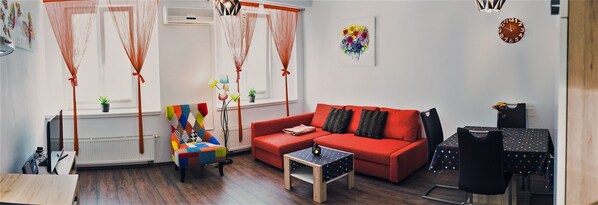 Living area - TARA strict center apartment (air conditioning) (Ljubljana)