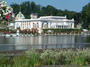 Exterior - Bel Appartement | Accès Bassins Aqua ludique (Bagnoles de l'Orne Normandie)