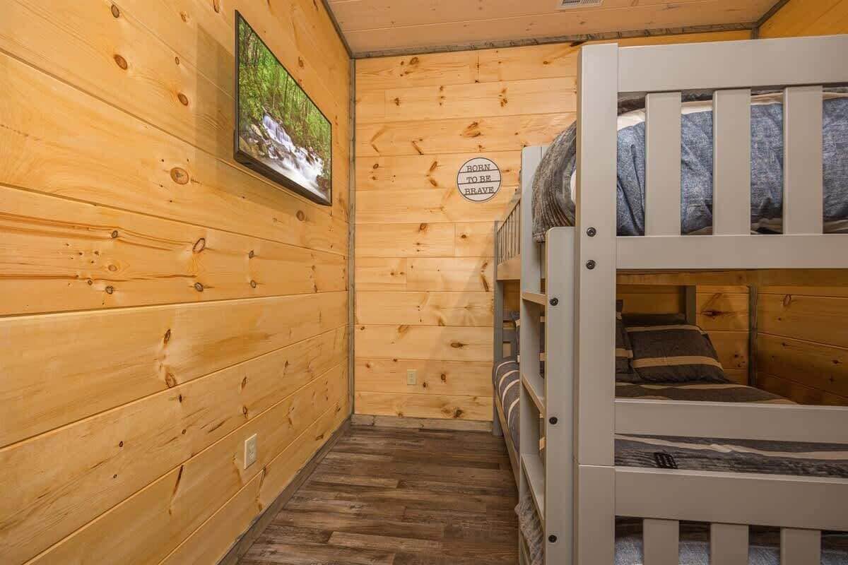 4 bedrooms, iron/ironing board, travel cot, WiFi