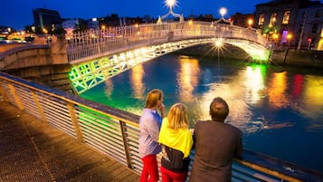 Iron/ironing board, travel cot, bed sheets