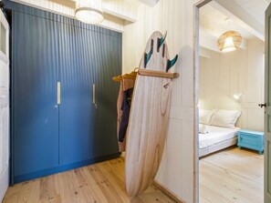 3 chambres, fer et planche à repasser, draps fournis