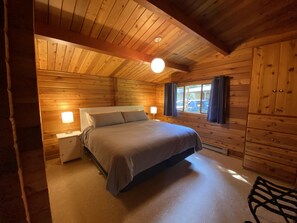 2 chambres, fer et planche à repasser, accès au Wi-Fi (inclus)