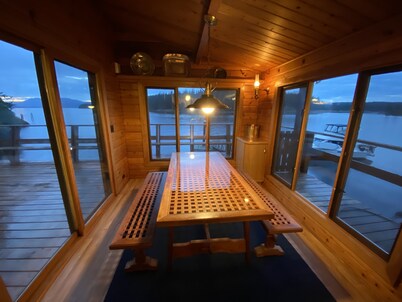 The April Point Harbour House           BC approved accommodation on waterfront