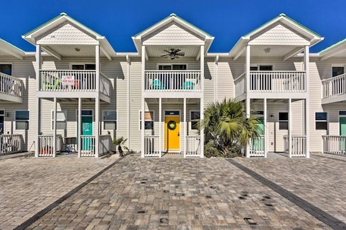 Coastal Pearl 3 Bedroom condo Beachside