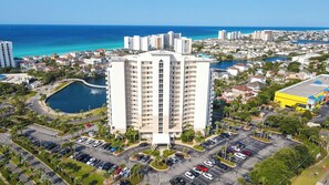 Exterior - Stunning 2BR Lakeview Condo, Steps from the Beach (Destin)