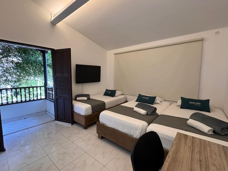 Hypo-allergenic bedding, iron/ironing board, free WiFi, bed sheets