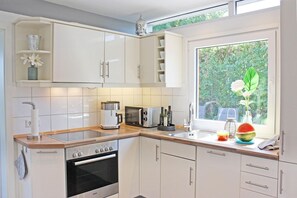 Unclassified image, 3 of 23, button - fewo1846 - StrandNest - fewo1846 - StrandNest - House with fjord view, fireplace, (Glücksburg (Ostsee))