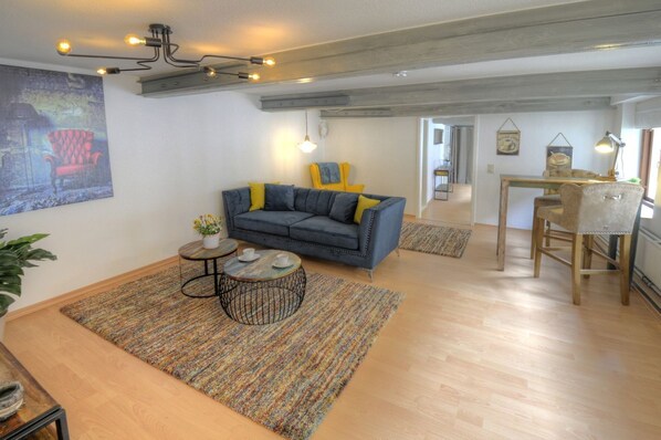 Televisión y estéreo 