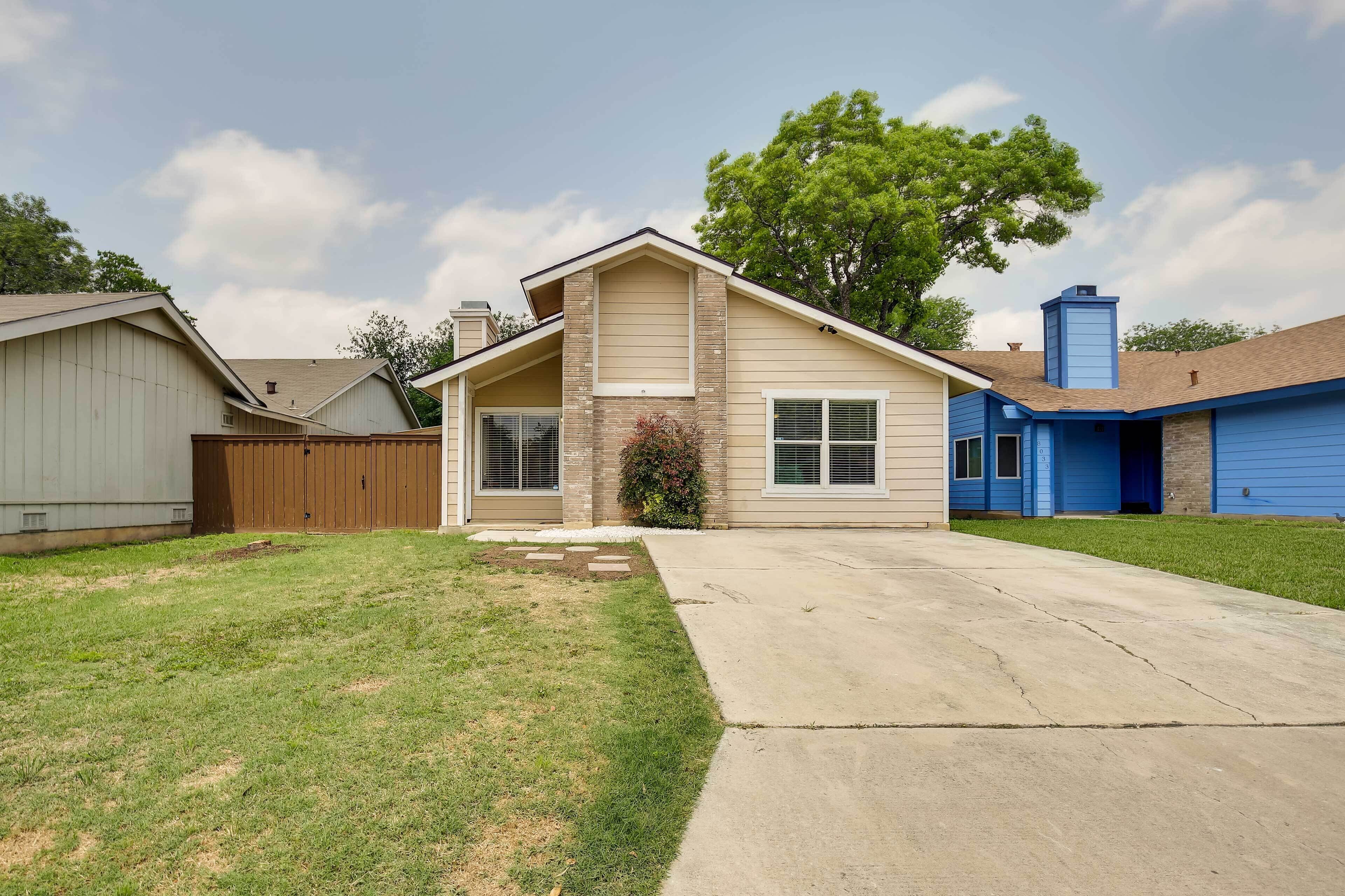 Sunny San Antonio Home w/ Backyard + Patio!
