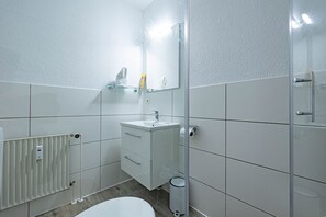 Unclassified image, 5 of 36, button - fewo1846 - Nele (App. 617) / Studio apartment with balcony on the 1st floor - (Harrislee)