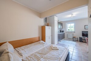 1 camera, Wi-Fi, lenzuola