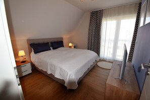 2 quartos, ferros/tábuas de passar roupa, Wi-Fi