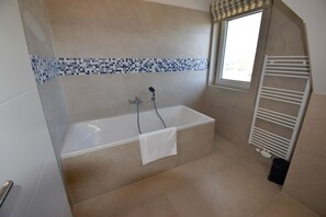 Unclassified image, 5 of 32, button - Ferienhaus Anni - Holiday home "Anni" - Stylish & quiet in the vacation village (Poseritz)