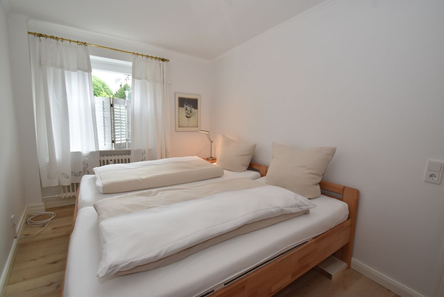 1 chambre, bureau, fer et planche à repasser, Wi-Fi