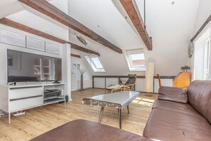 TV, DVD player, stereo