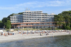 Beach - fewo1846 - Rooftop (App. 604) elegant studio apartment with balcony and sea view (Glücksburg (Ostsee))