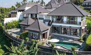 Familievilla - 3 soveværelser | Privat pool