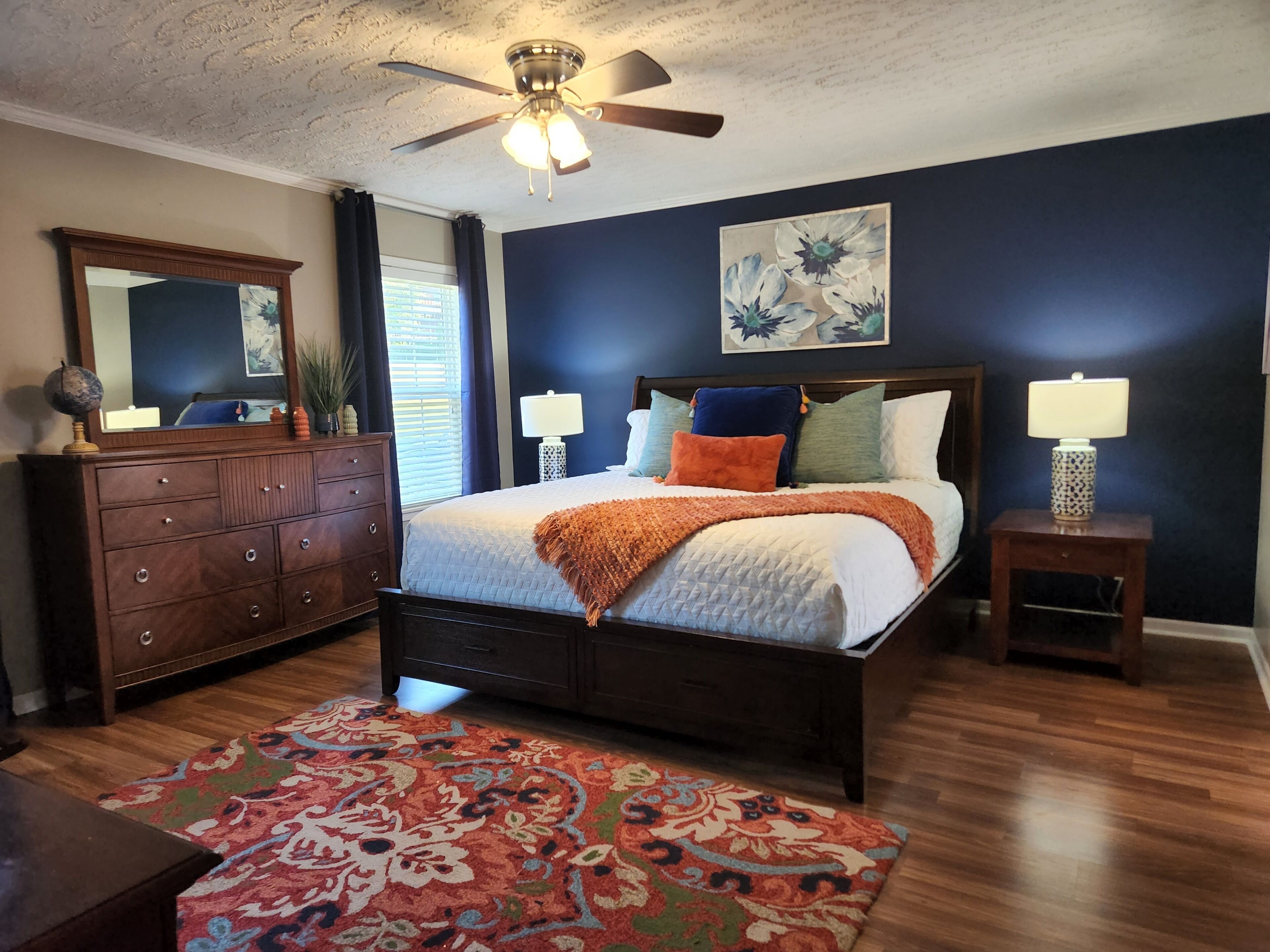 3 chambres, fer et planche à repasser, Wi-Fi gratuit, draps fournis