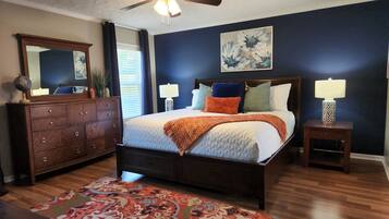 3 chambres, fer et planche à repasser, Wi-Fi gratuit, draps fournis