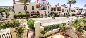 Terrace/patio - 3 Bed Townhouse Sleeps 6 - Pool, Terrace, Views (Ayamonte)