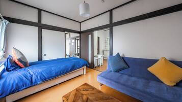 Basic Condo | 3 bedrooms, desk, free WiFi