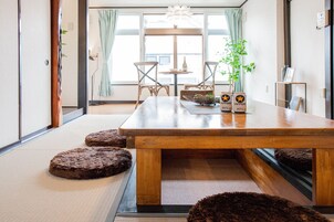 Apartamento básico | Zona de estar