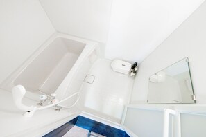 Basic Daire | Banyo | Saç kurutma makinesi 