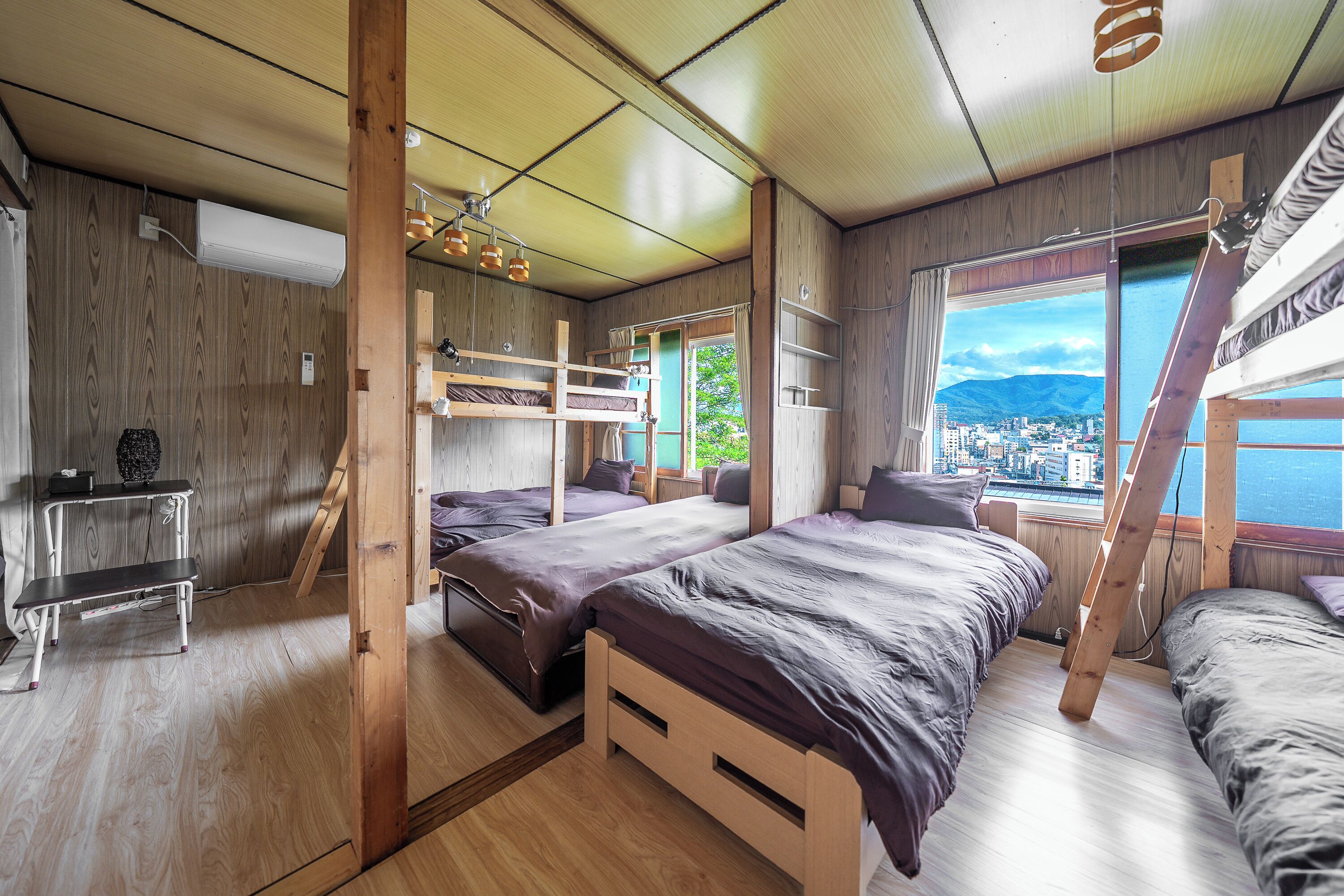 House | 2 bedrooms, free WiFi