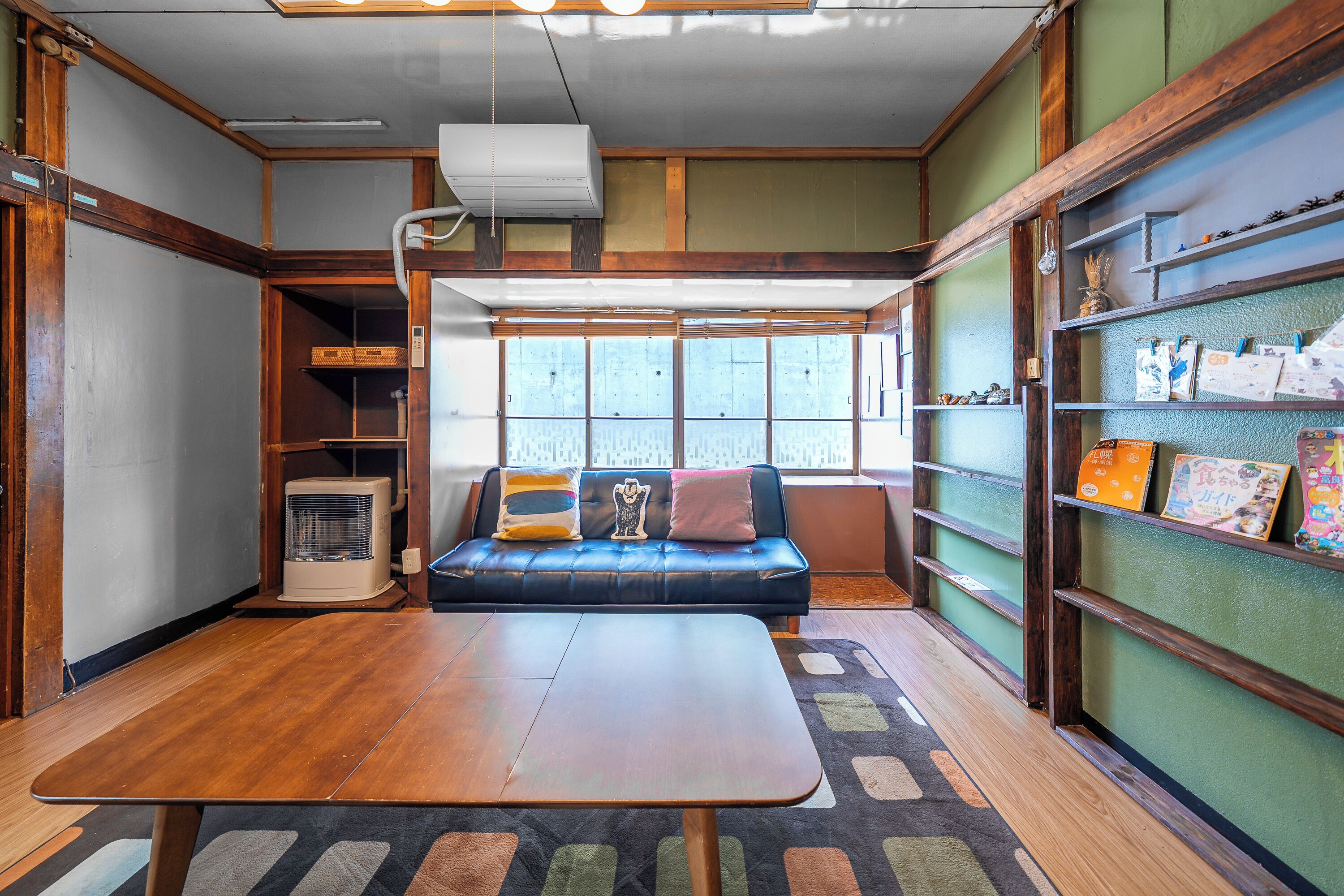 Talo | Oleskelualue | Taulutelevisio