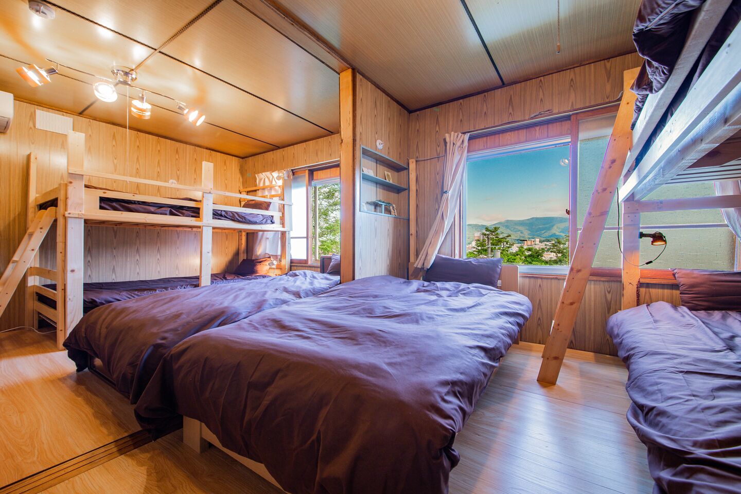 House | 2 bedrooms, free WiFi