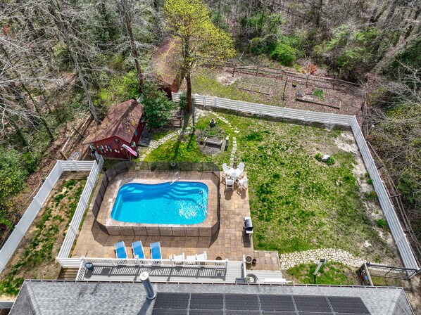 Outdoor pool, a heated pool - Your Dream 4 Bedroom Vacation Villa w Pool (Cape May)