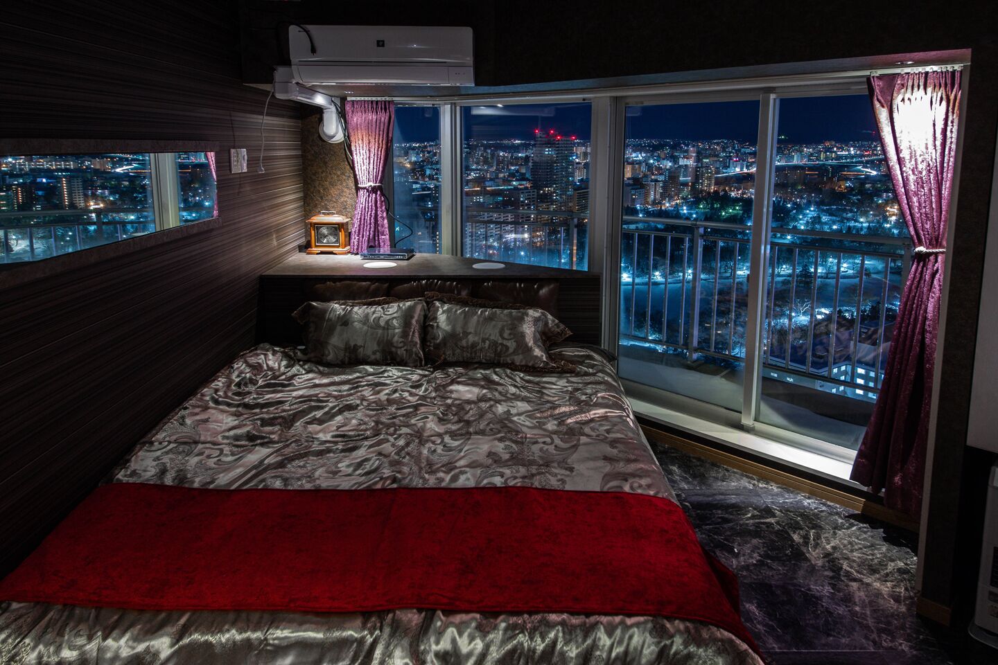 浪漫双人房或双床房 | 免费 WiFi