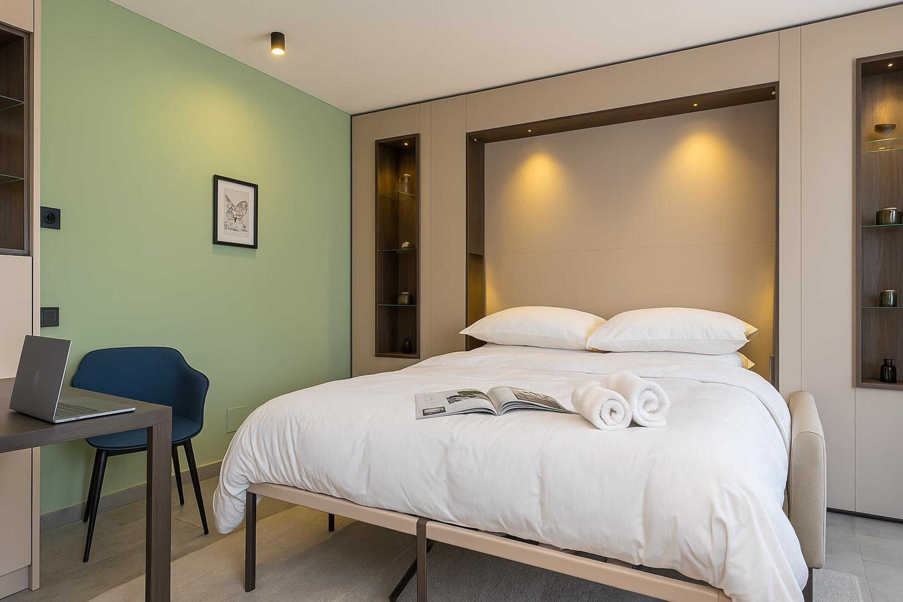 Ferros/tábuas de passar roupa, Wi-Fi de cortesia, roupa de cama